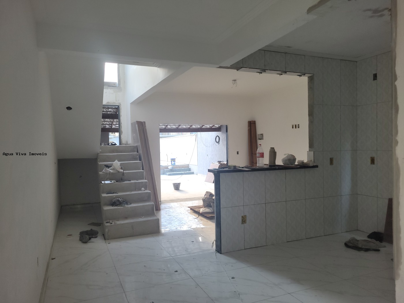 Casa à venda com 3 quartos, 200m² - Foto 5