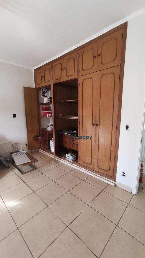 Casa à venda com 4 quartos, 244m² - Foto 16