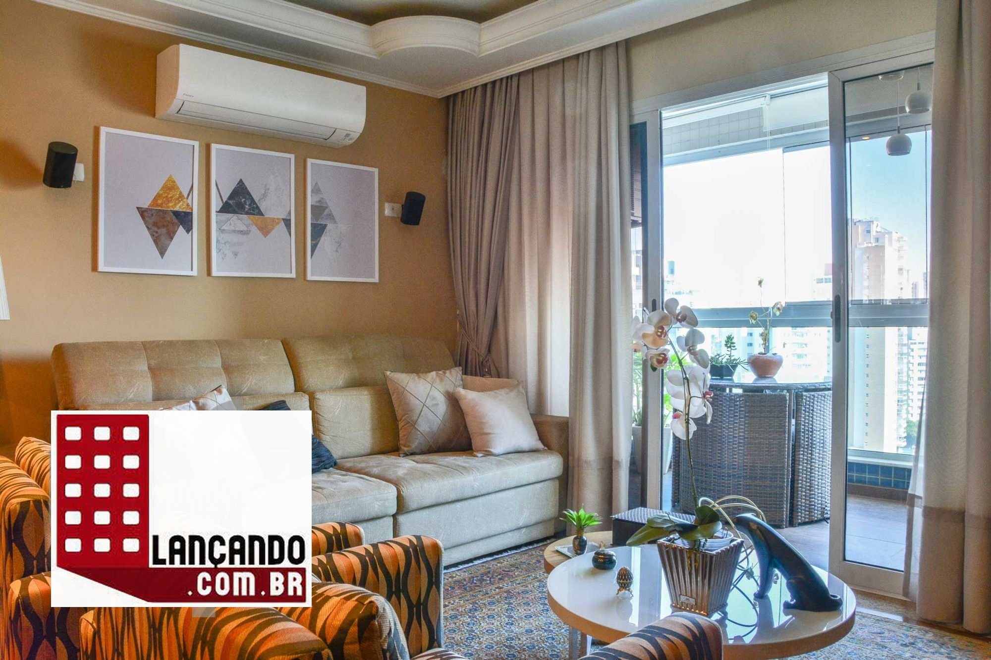 Apartamento à venda com 4 quartos, 156m² - Foto 1