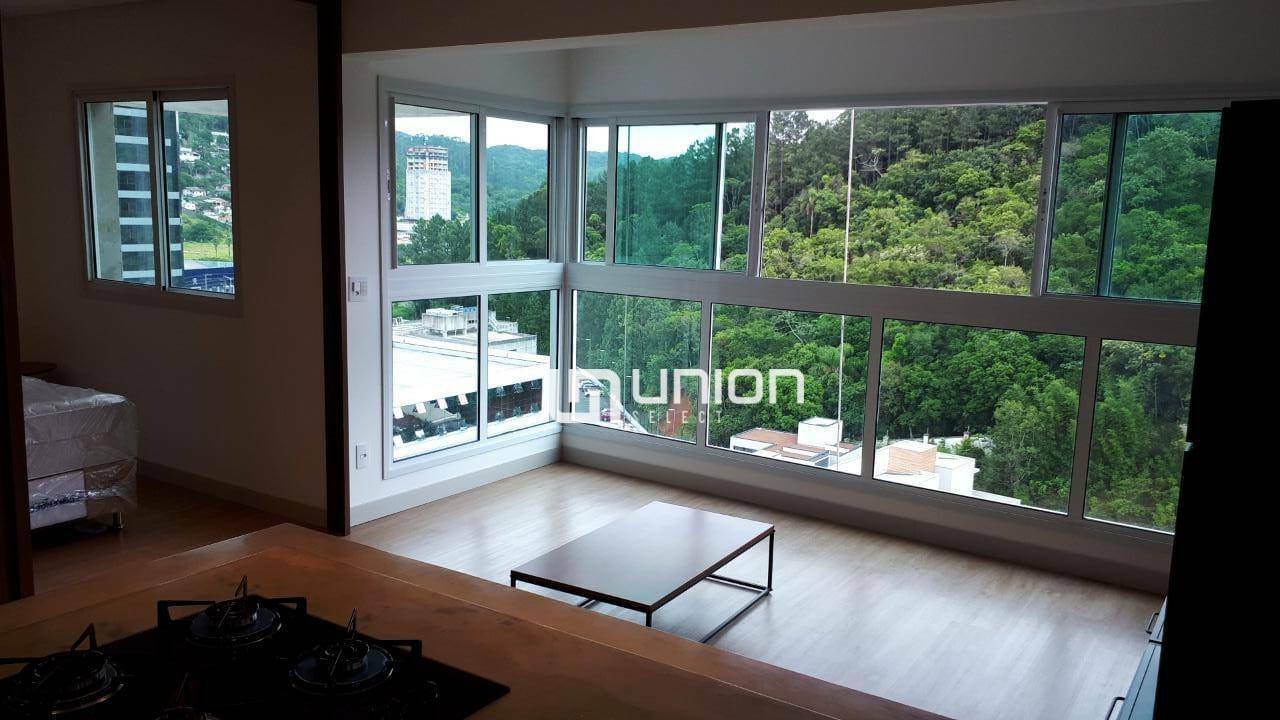 Apartamento à venda com 2 quartos, 69m² - Foto 10