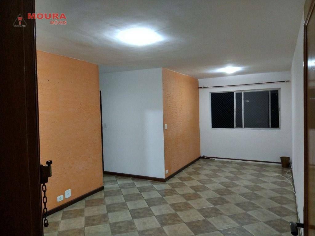 Apartamento à venda com 2 quartos, 65m² - Foto 2