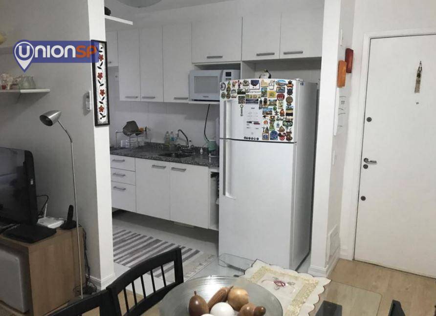 Apartamento à venda com 2 quartos, 60m² - Foto 10