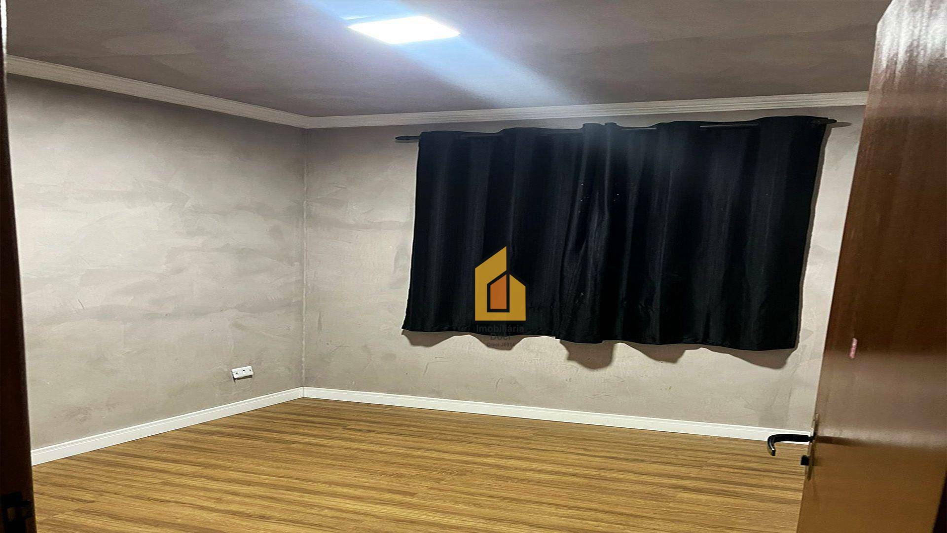 Casa para alugar com 3 quartos, 8m² - Foto 9