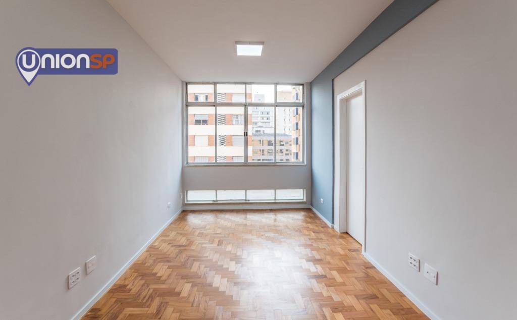 Apartamento à venda com 2 quartos, 67m² - Foto 7