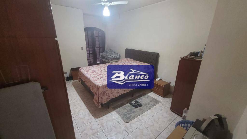 Sobrado à venda com 3 quartos, 187m² - Foto 3