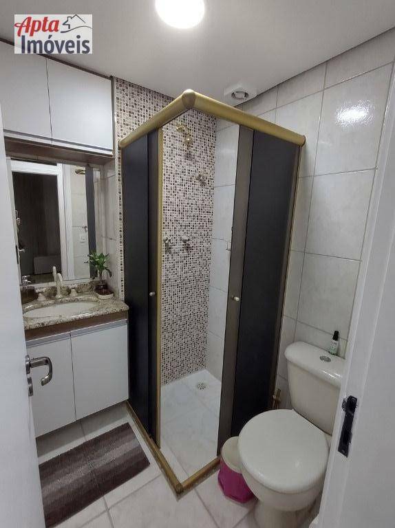 Apartamento à venda com 2 quartos, 65m² - Foto 14