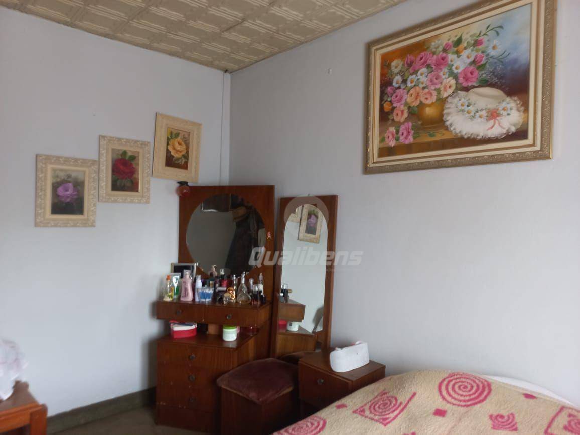 Casa à venda com 3 quartos, 150m² - Foto 11