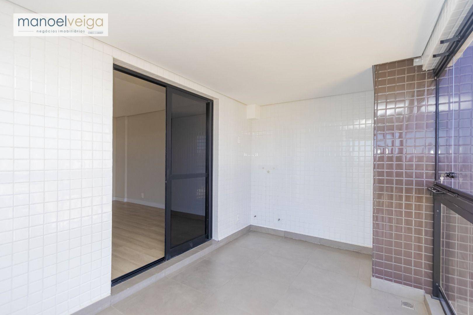 Apartamento à venda com 4 quartos, 151m² - Foto 32