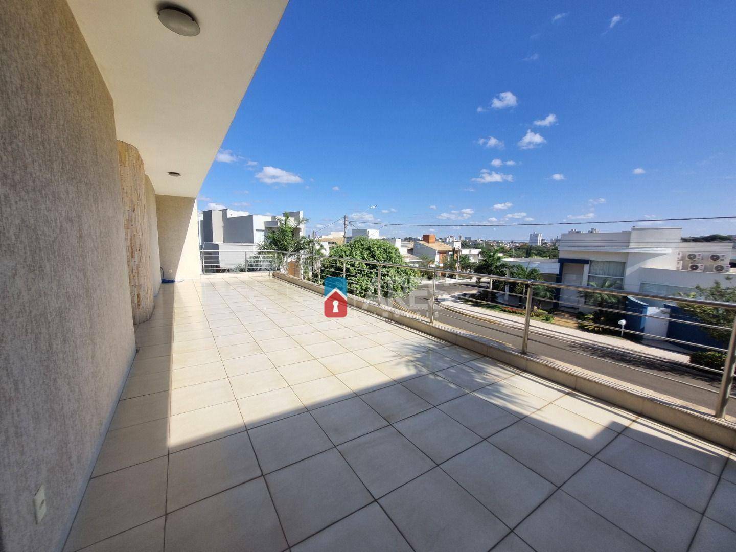 Casa de Condomínio à venda com 4 quartos, 380m² - Foto 1