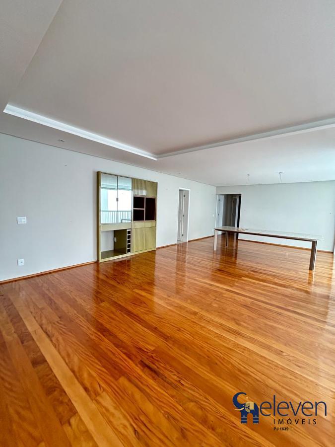 Apartamento à venda com 4 quartos - Foto 17