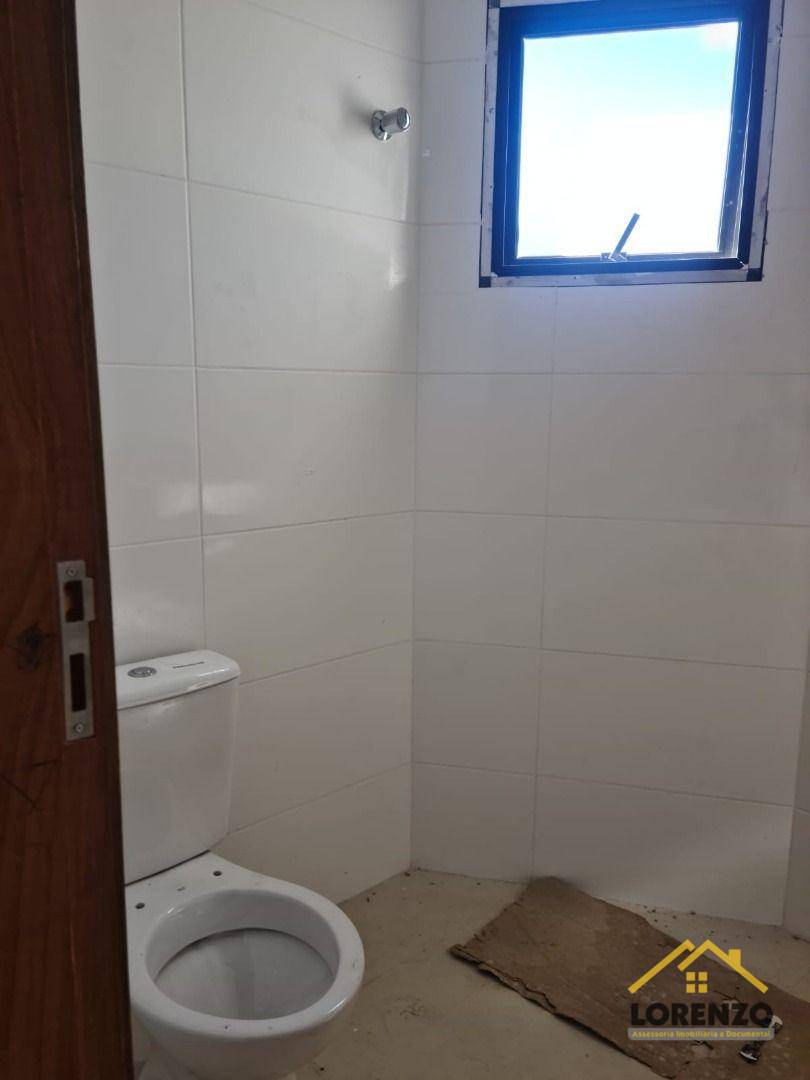 Sobrado à venda com 3 quartos, 98m² - Foto 13