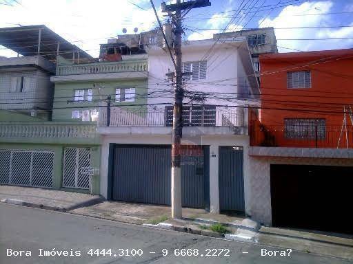 Casa à venda com 3 quartos, 150m² - Foto 2