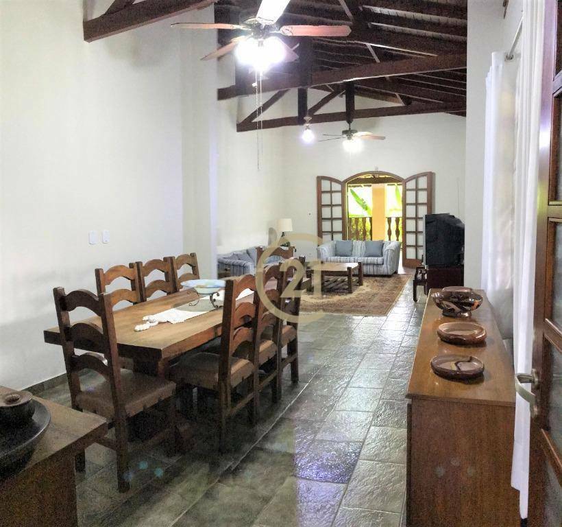 Chácara à venda com 5 quartos, 450m² - Foto 14