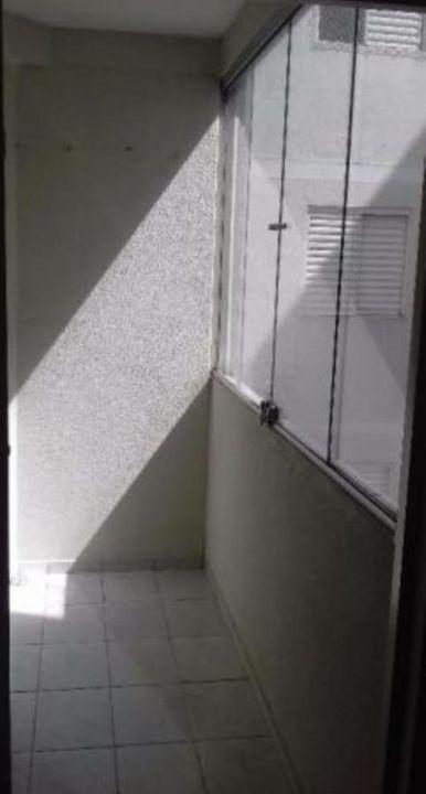 Apartamento à venda com 2 quartos, 47m² - Foto 2