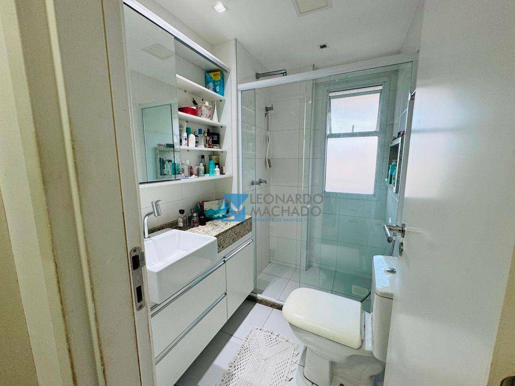 Apartamento à venda com 3 quartos, 111m² - Foto 14