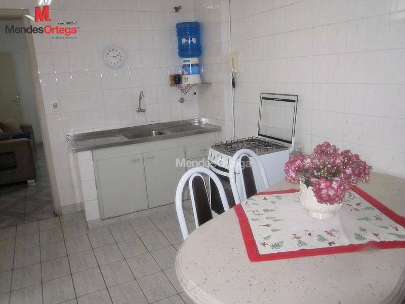 Apartamento para alugar com 2 quartos, 90m² - Foto 6