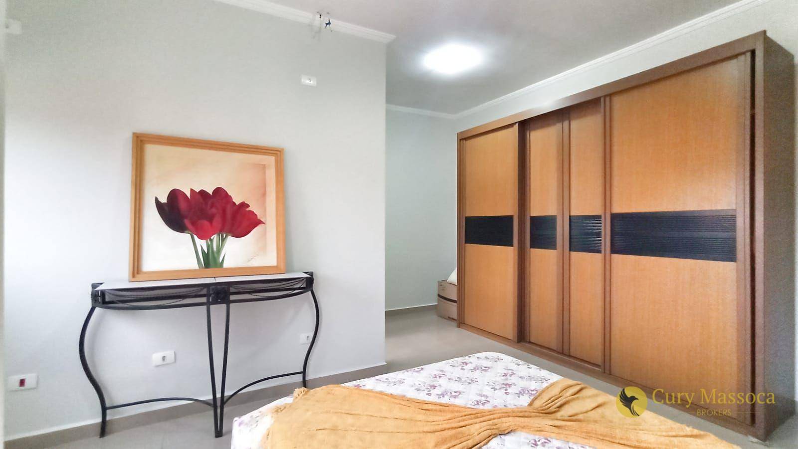 Casa à venda com 4 quartos, 200m² - Foto 16