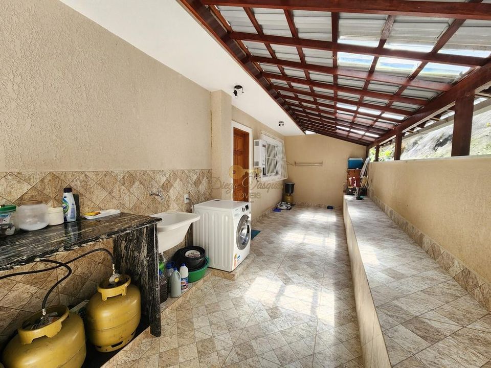 Casa de Condomínio à venda com 4 quartos, 150m² - Foto 35