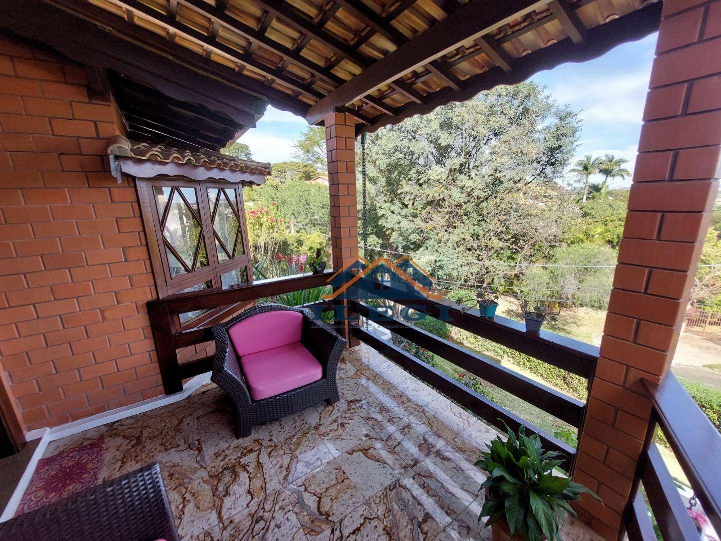 Casa de Condomínio à venda com 4 quartos, 385m² - Foto 18