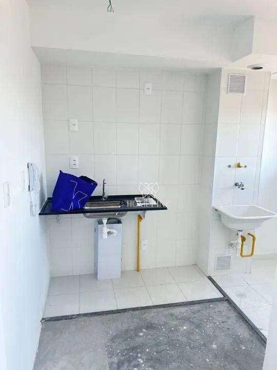 Apartamento para alugar com 2 quartos, 47m² - Foto 3