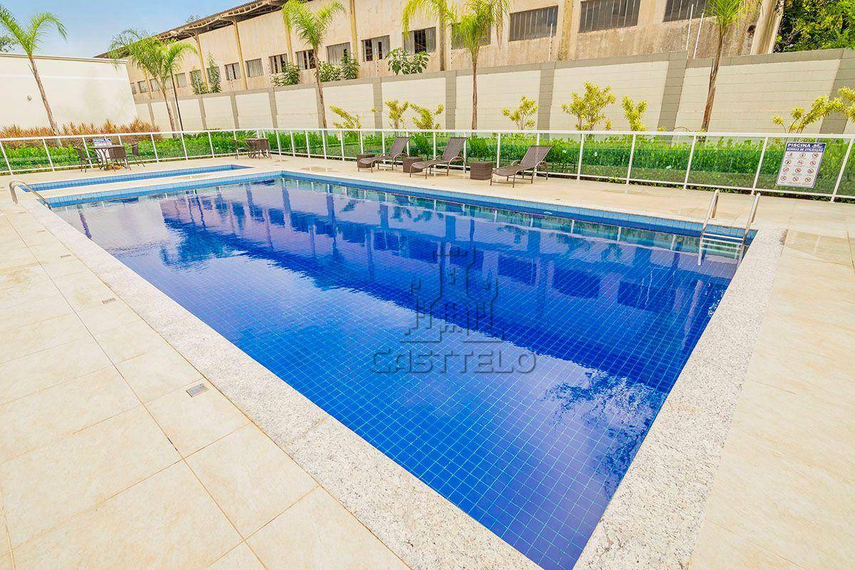 Apartamento à venda com 2 quartos, 42m² - Foto 6