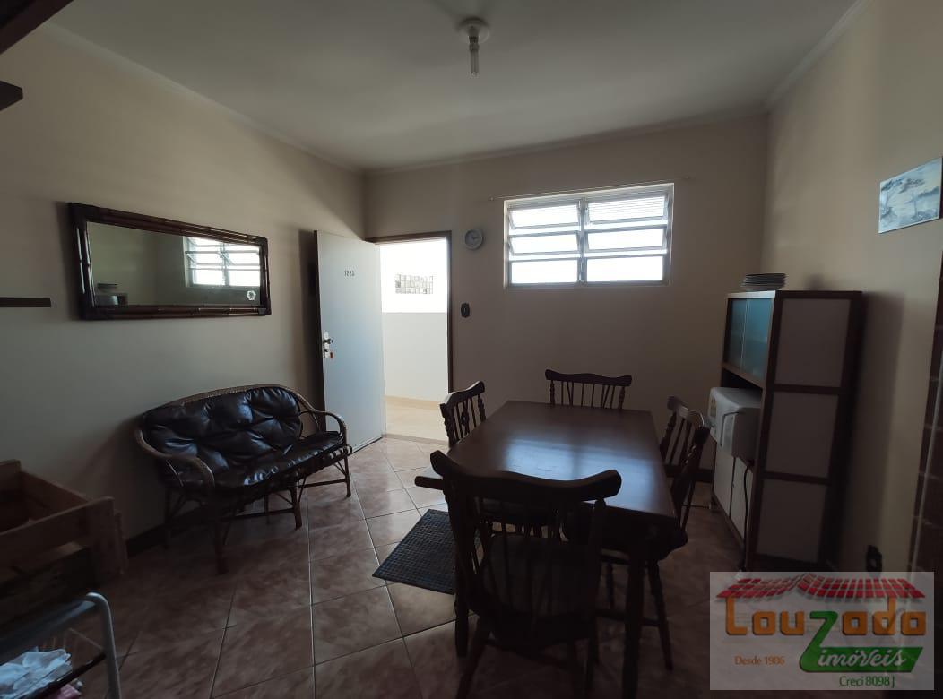 Apartamento à venda com 2 quartos, 70m² - Foto 5