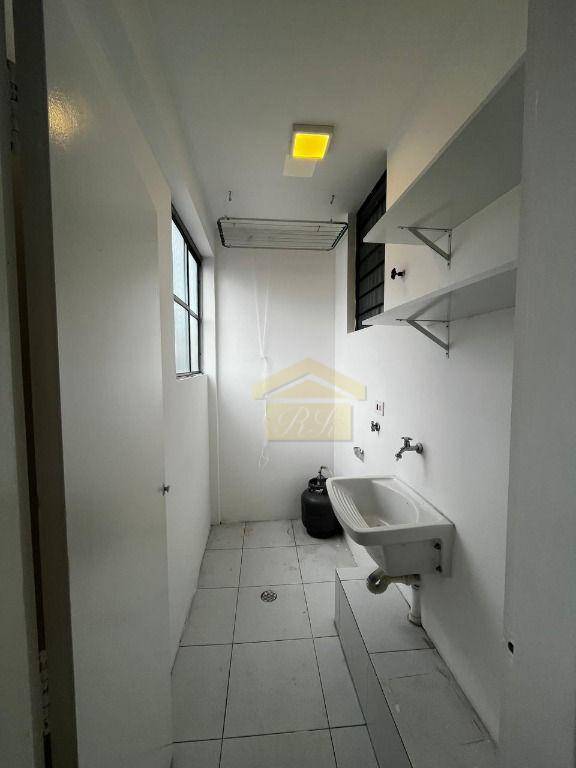 Apartamento para alugar com 2 quartos, 63m² - Foto 5