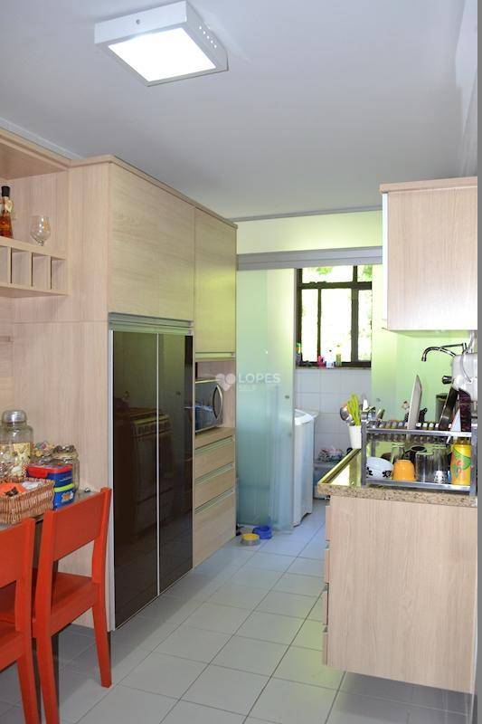 Apartamento à venda com 2 quartos, 80m² - Foto 9