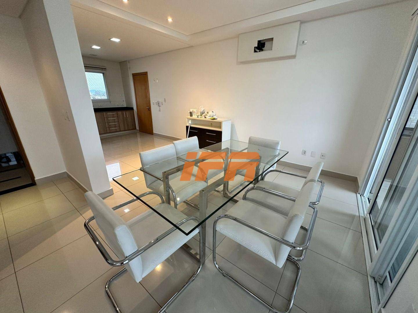 Apartamento para alugar com 3 quartos, 163m² - Foto 8