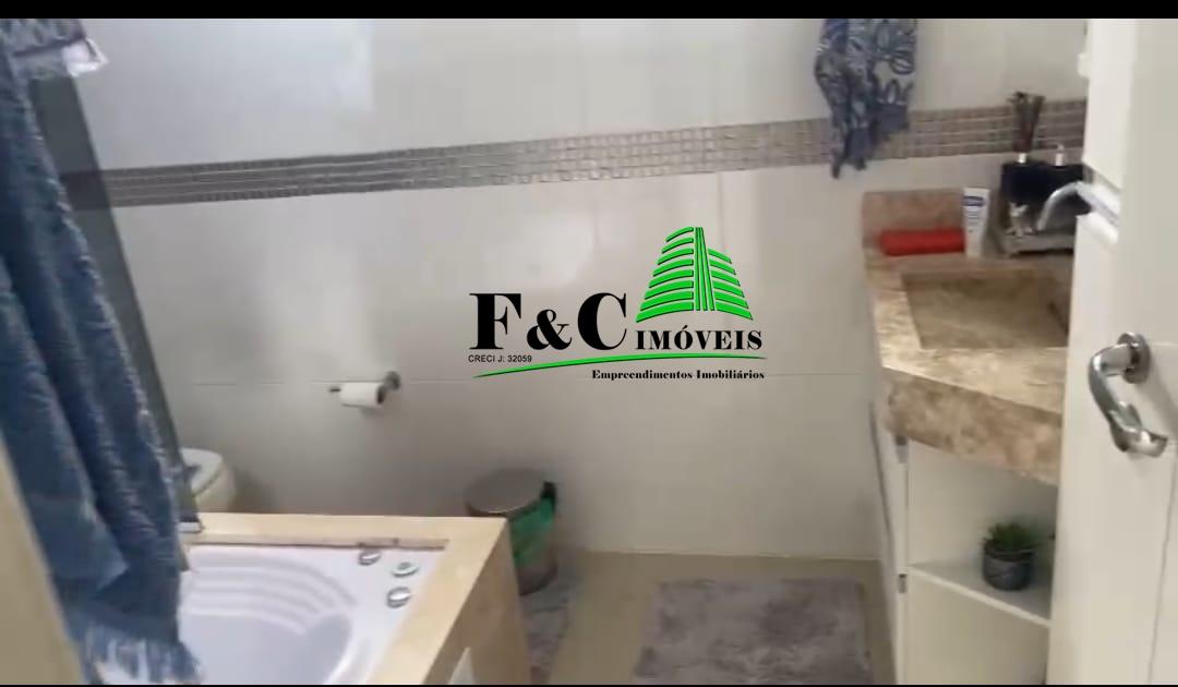 Sobrado à venda com 2 quartos, 300m² - Foto 18