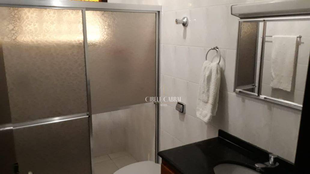 Casa à venda com 3 quartos, 360m² - Foto 11