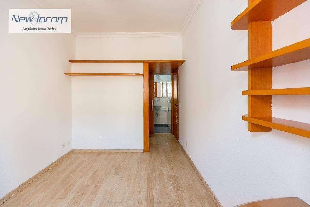 Sobrado à venda com 4 quartos, 220m² - Foto 30