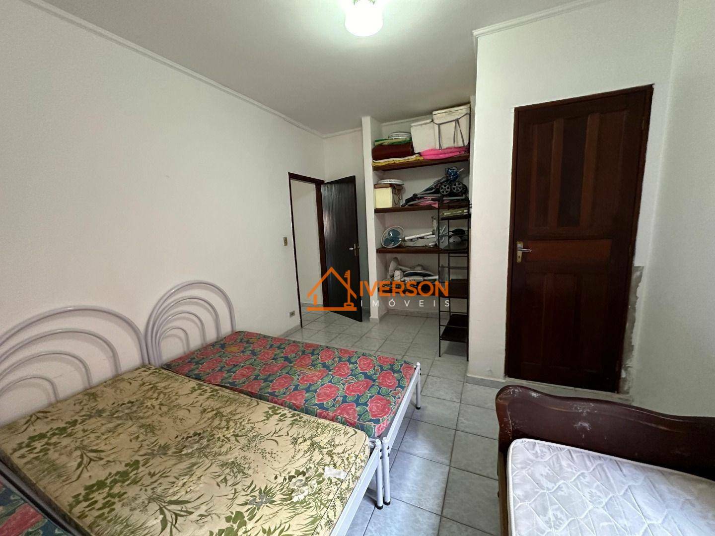 Casa à venda com 2 quartos, 86m² - Foto 9