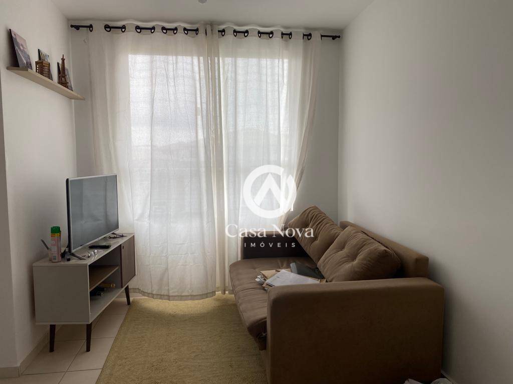 Apartamento à venda com 2 quartos, 45m² - Foto 4