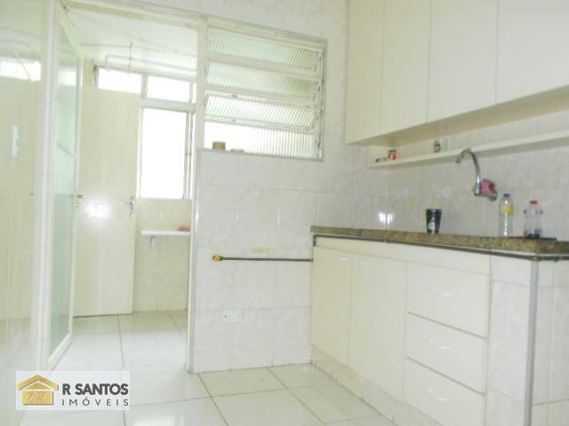 Apartamento à venda e aluguel com 2 quartos, 60m² - Foto 4