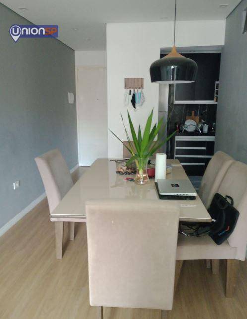 Apartamento à venda com 2 quartos, 79m² - Foto 3