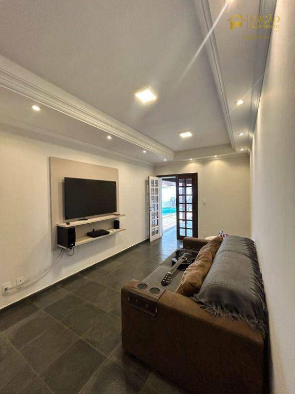 Casa à venda com 5 quartos, 400m² - Foto 12
