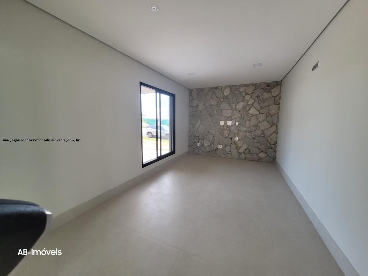 Casa de Condomínio à venda com 3 quartos, 220m² - Foto 8