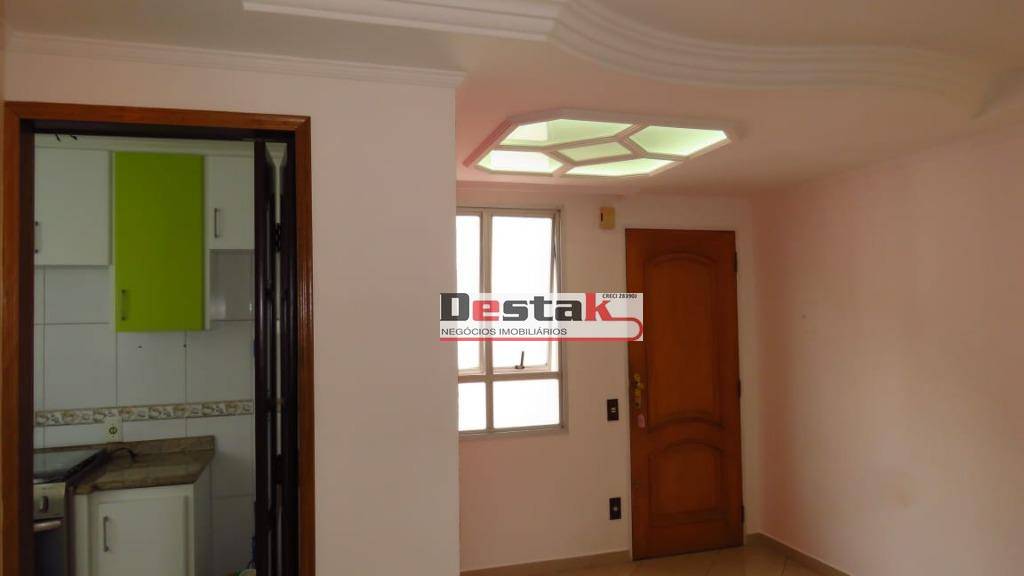 Apartamento à venda com 2 quartos, 48m² - Foto 1