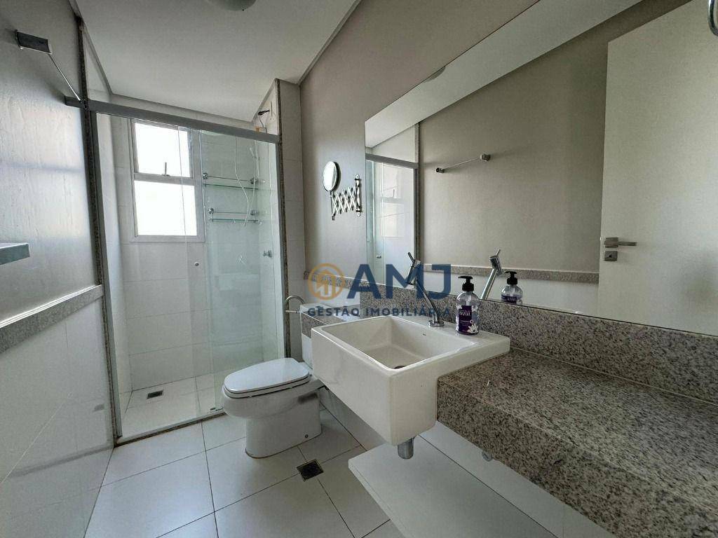 Apartamento à venda e aluguel com 3 quartos, 125m² - Foto 11