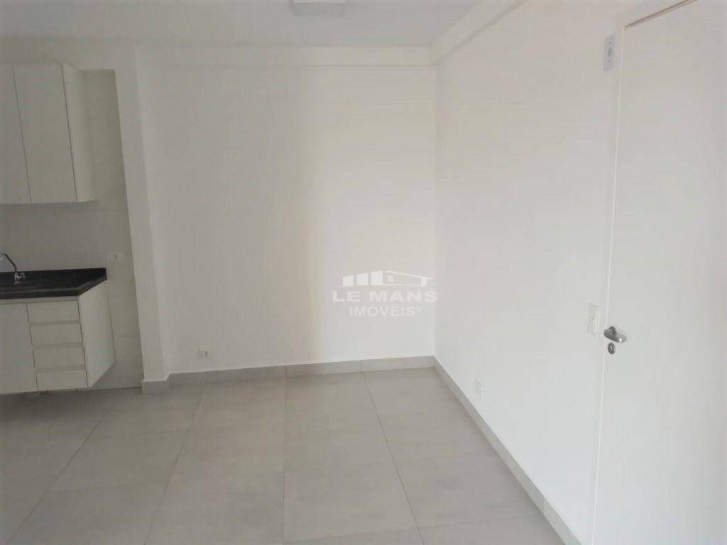 Apartamento à venda com 2 quartos, 66m² - Foto 6