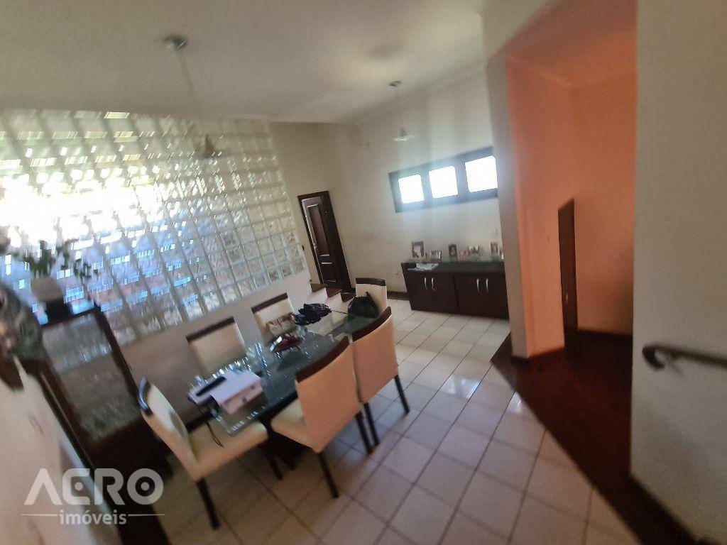 Casa de Condomínio à venda com 4 quartos, 300m² - Foto 16