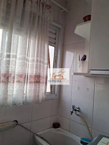 Apartamento à venda com 2 quartos, 50m² - Foto 11