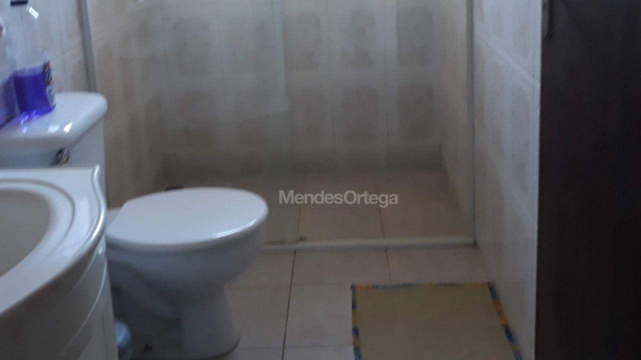 Chácara à venda com 3 quartos, 210m² - Foto 12