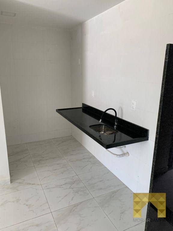 Apartamento à venda com 3 quartos, 74m² - Foto 2