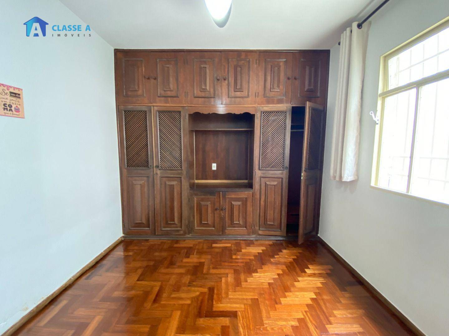 Apartamento à venda com 4 quartos, 140m² - Foto 28