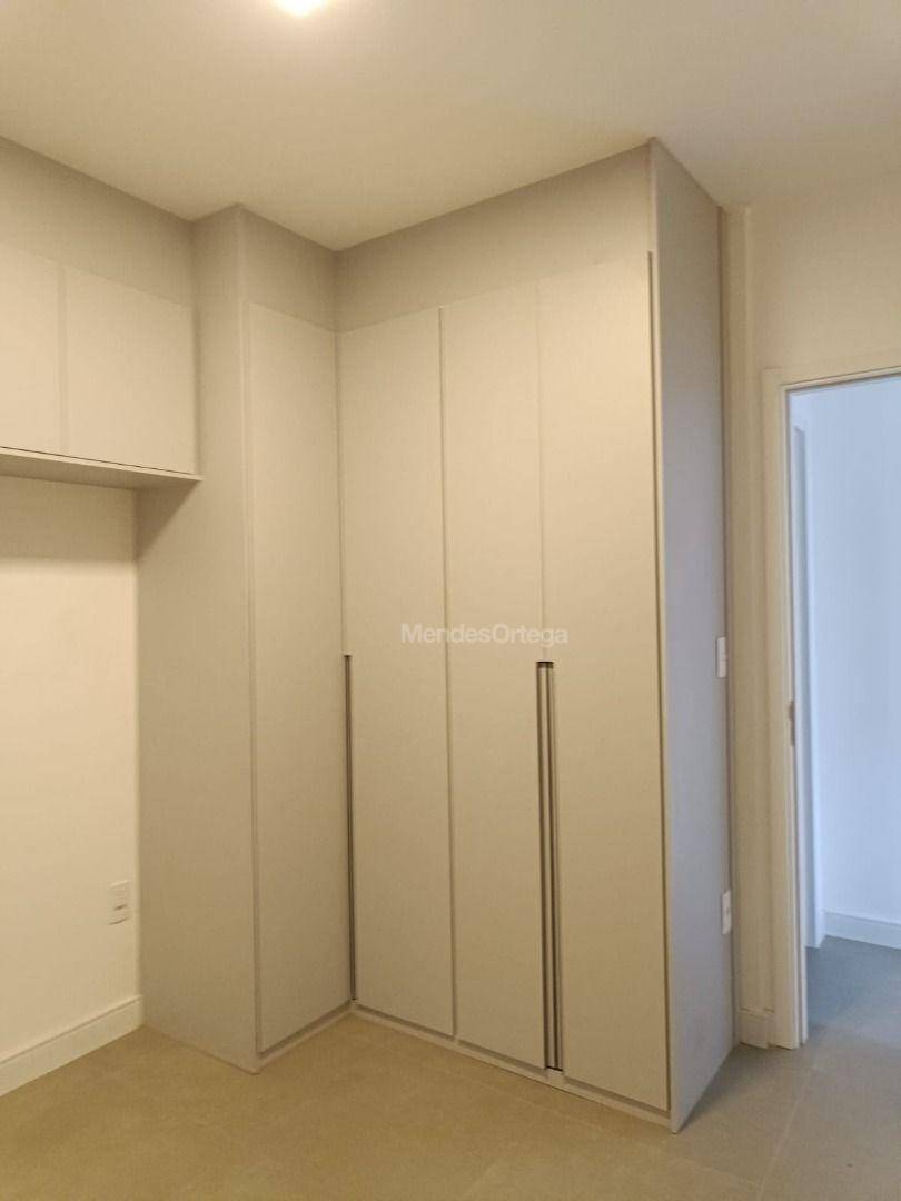 Apartamento para alugar com 1 quarto, 50m² - Foto 16