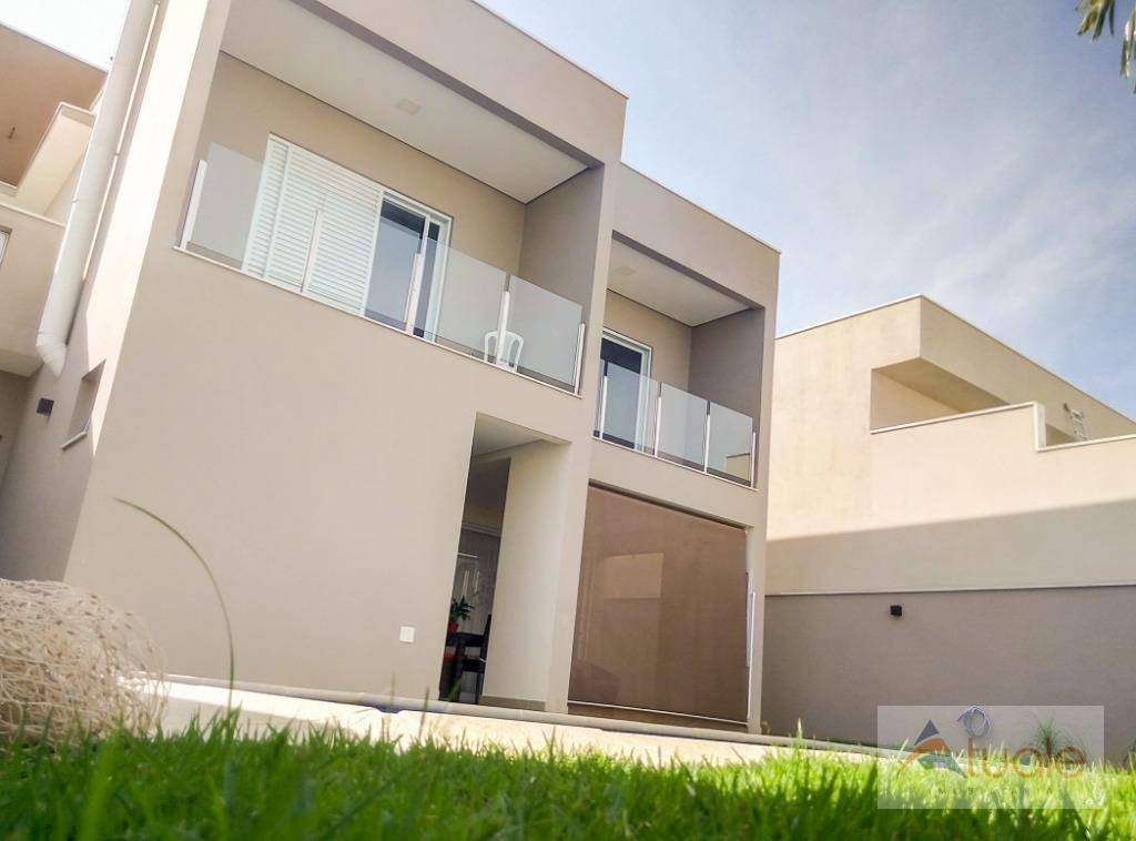 Casa de Condomínio à venda com 4 quartos, 320m² - Foto 29