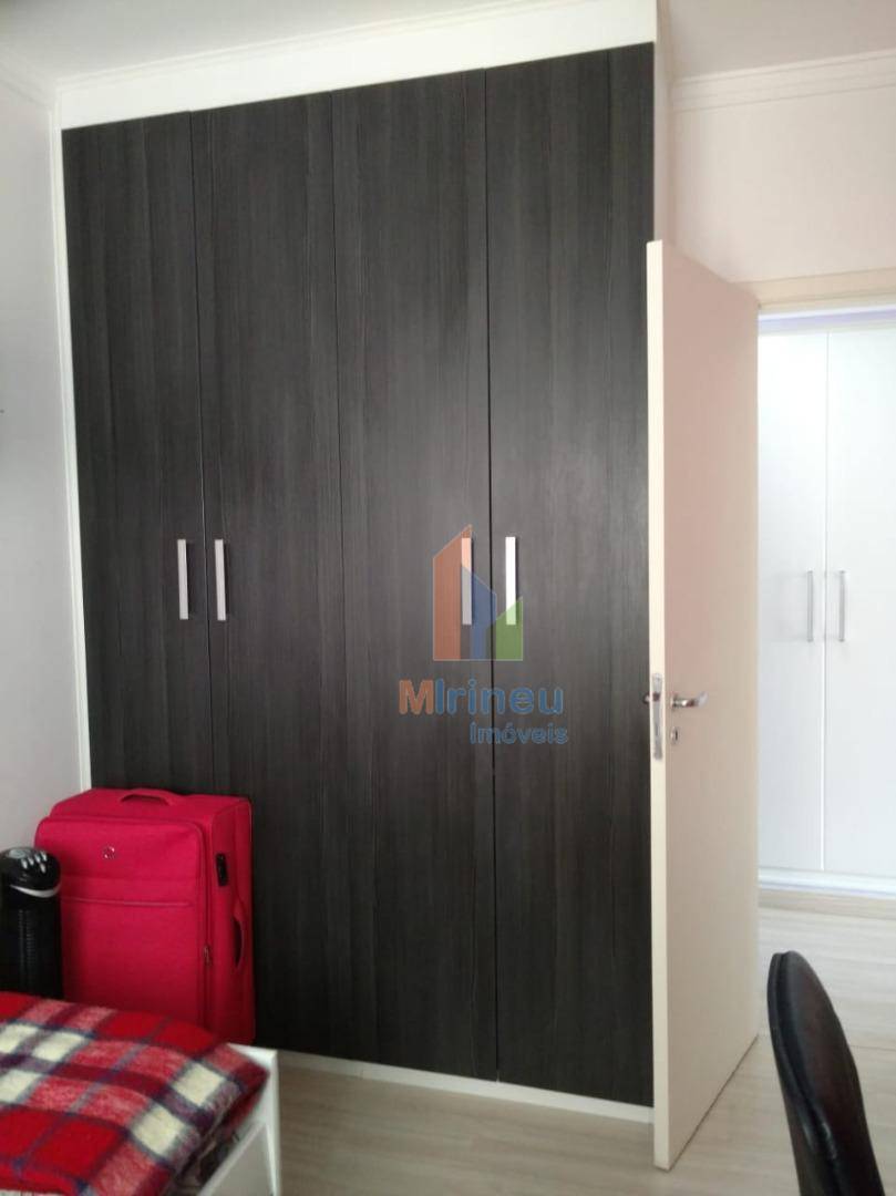 Apartamento à venda com 3 quartos, 134m² - Foto 19