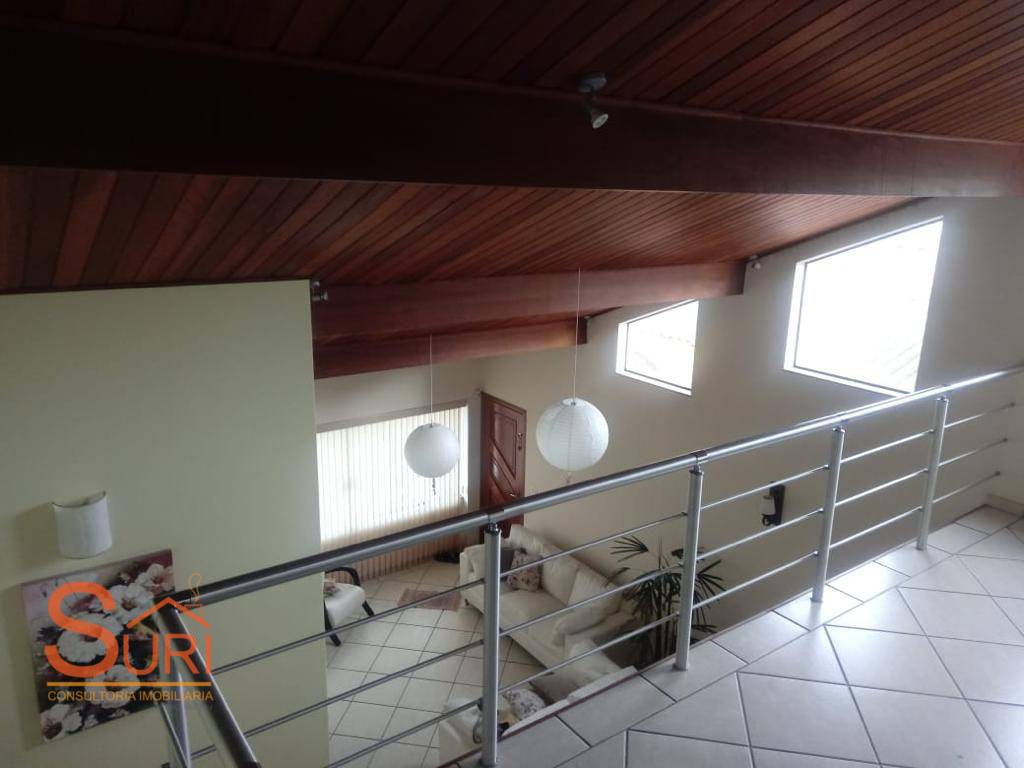 Sobrado à venda com 4 quartos, 237m² - Foto 8